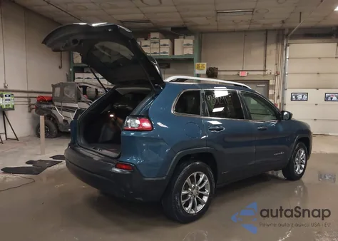 2019 Jeep Cherokee Latitude Plus 4X4 from USA, damaged, VIN 1C4PJMLB4KD462220